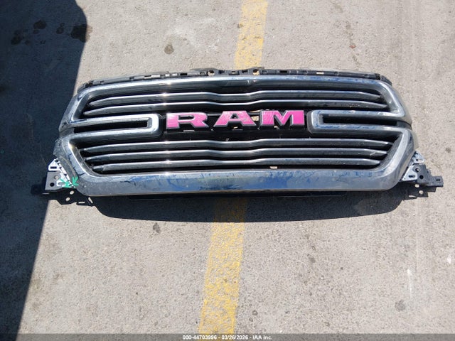 Ram 1500 Laramie  4x2 5'7 Box