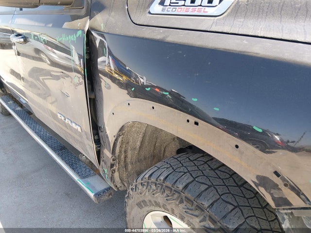 Ram 1500 Laramie  4x2 5'7 Box
