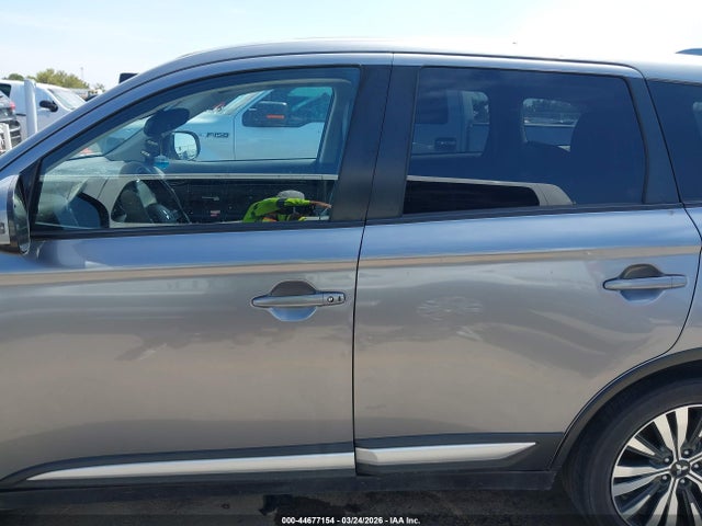 Mitsubishi Outlander Se 2.4