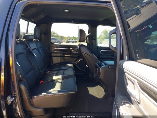 Ram 1500 Laramie  4x2 5'7 Box