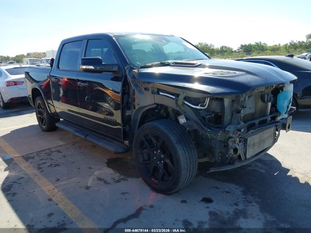 Salvage Ram 1500 Image