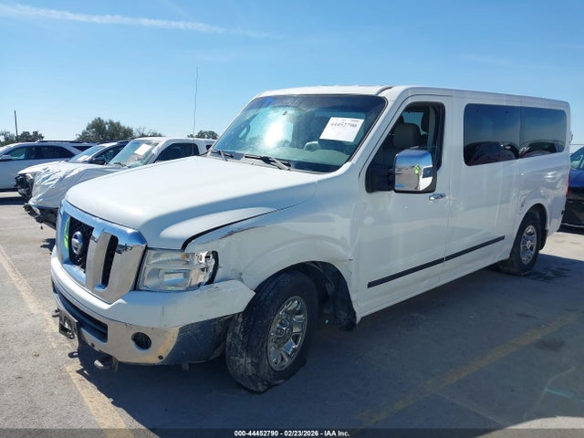 Nissan Nv Sl V8