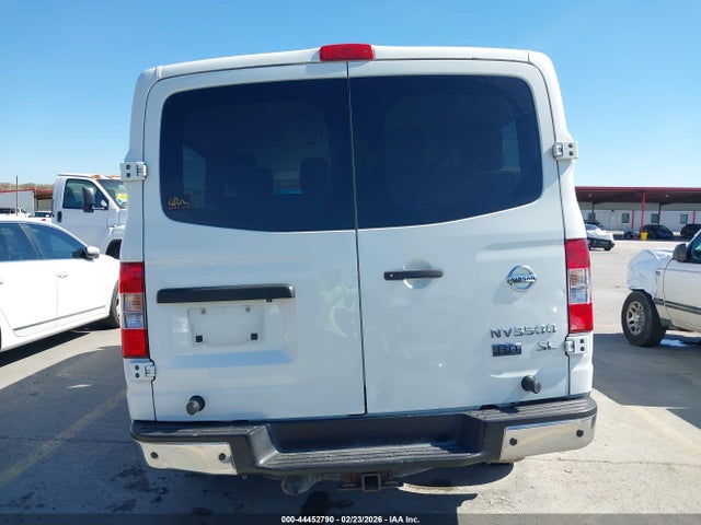 Nissan Nv Sl V8
