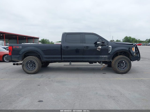 Ford F-350 Lariat