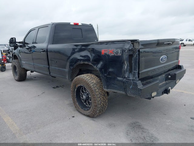 Ford F-350 Lariat