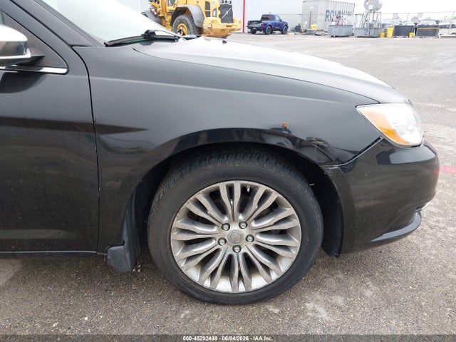 Chrysler 200 Limited