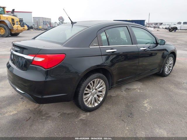 Chrysler 200 Limited