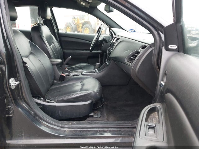 Chrysler 200 Limited