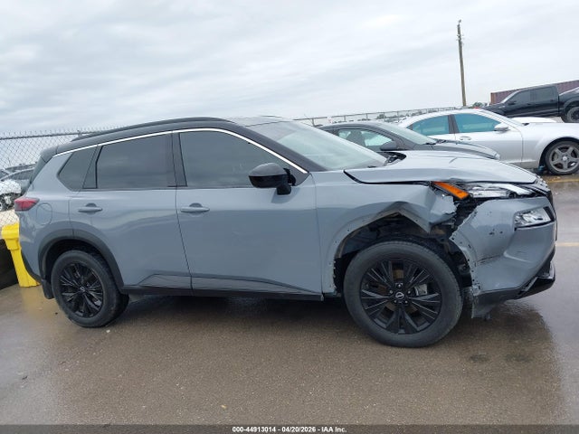 Nissan Rogue Sv Fwd