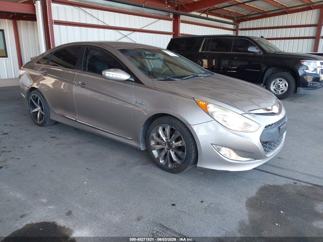 Salvage Hyundai SONATA Image