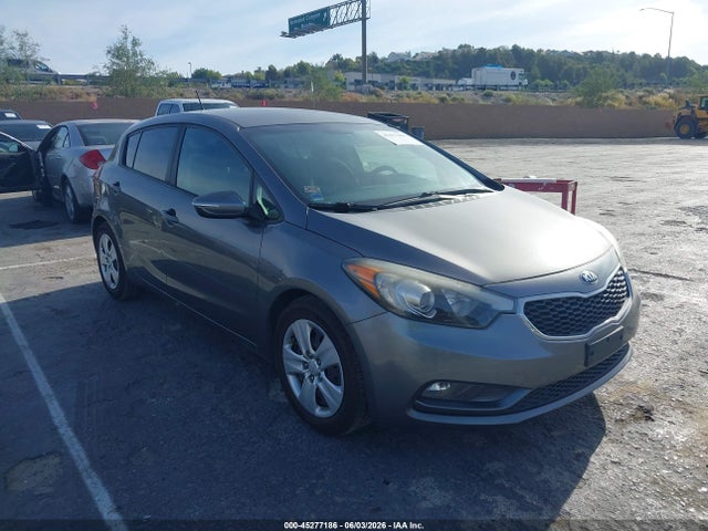 Salvage Kia Forte Image