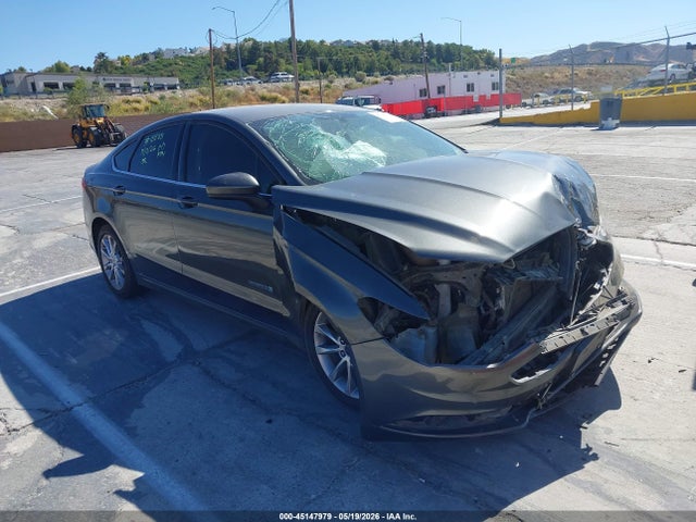 Salvage Ford Fusion Image