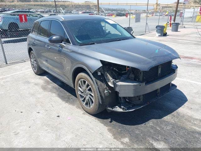 Salvage Lincoln Corsair Image