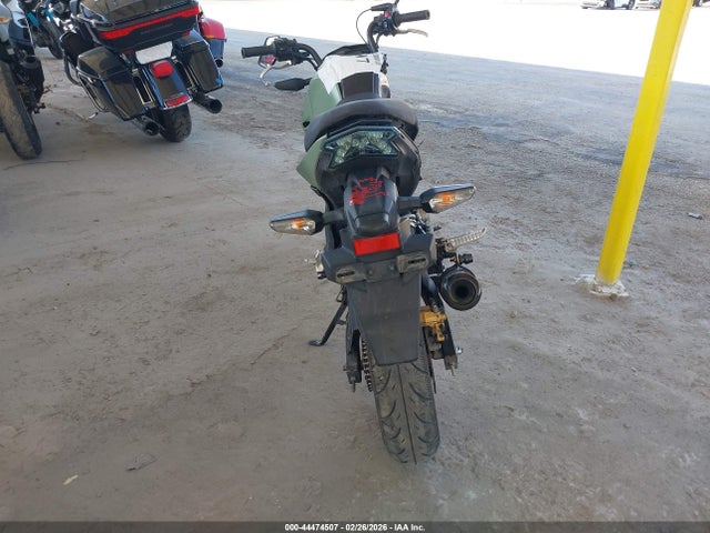Kawasaki Br125 J