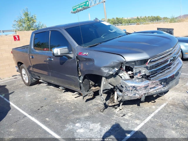 Salvage Chevrolet Silverado 1500 Image