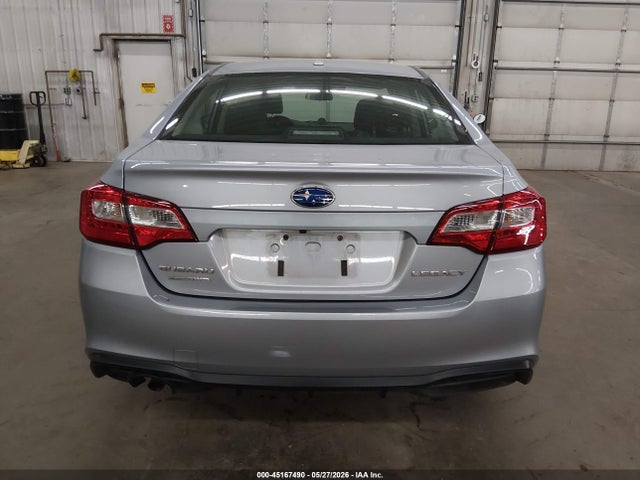 Subaru Legacy 2.5i