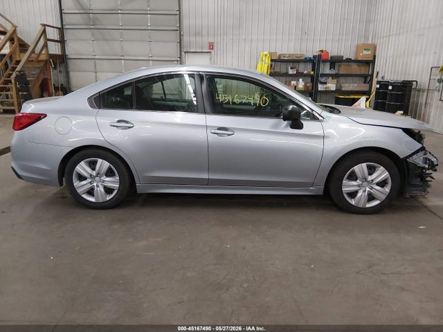Subaru Legacy 2.5i
