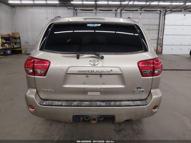 Toyota Sequoia Sr5 5.7l V8