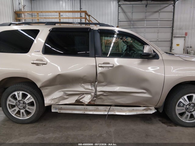 Toyota Sequoia Sr5 5.7l V8