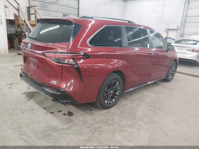 Toyota Sienna Xse