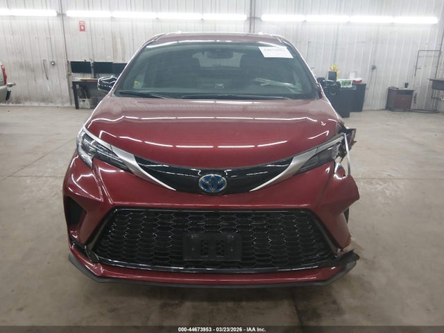 Toyota Sienna Xse