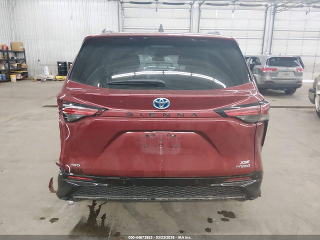 Toyota Sienna Xse