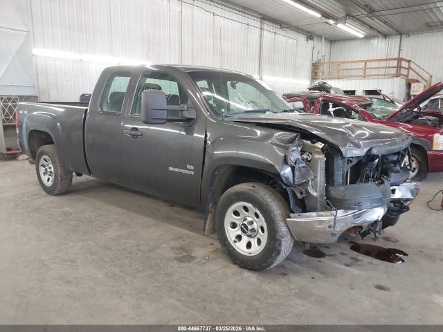 Salvage GMC Sierra 1500 Image