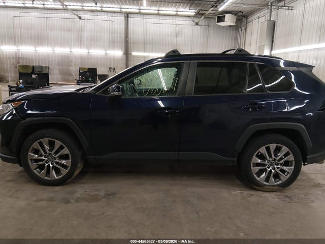 Toyota RAV4 Xle Premium