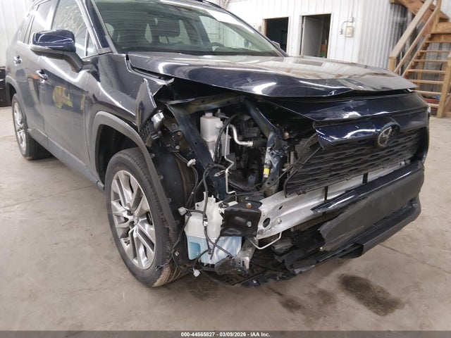 Toyota RAV4 Xle Premium