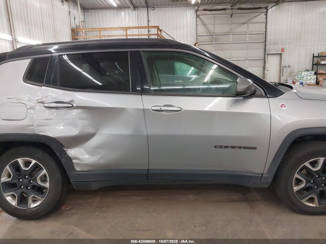 Jeep Compass Trailhawk 4x4