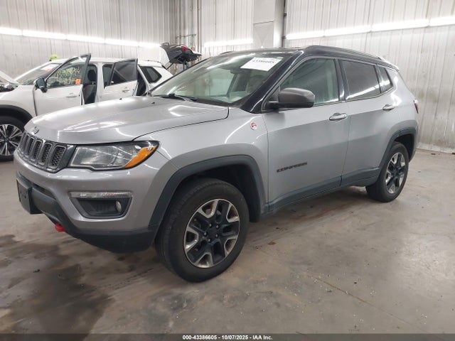 Jeep Compass Trailhawk 4x4