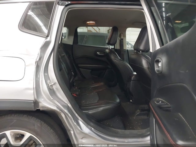 Jeep Compass Trailhawk 4x4