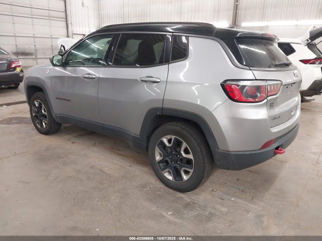 Jeep Compass Trailhawk 4x4