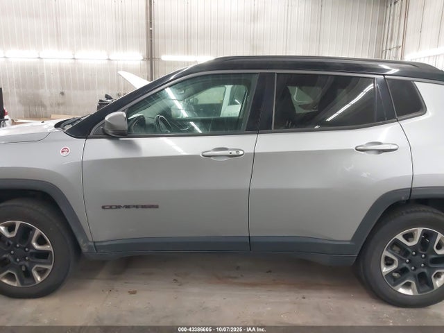 Jeep Compass Trailhawk 4x4