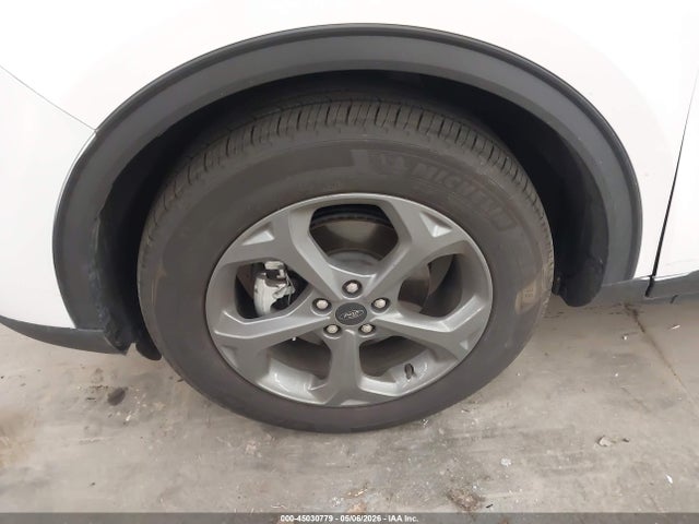 Ford Escape St-line