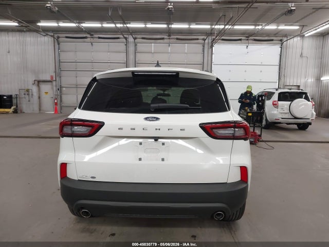 Ford Escape St-line