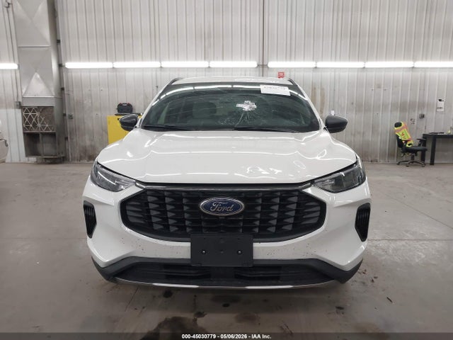 Ford Escape St-line