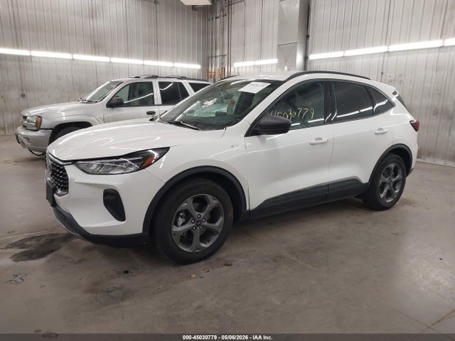 Ford Escape St-line