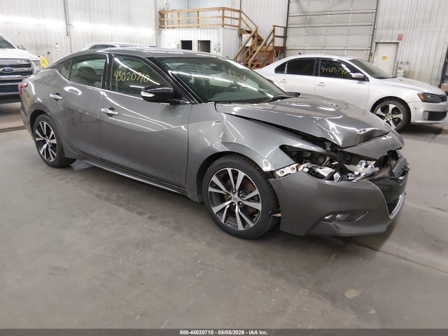 Salvage Nissan Maxima Image