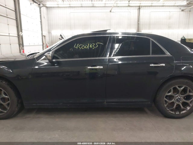 Chrysler 300c Awd