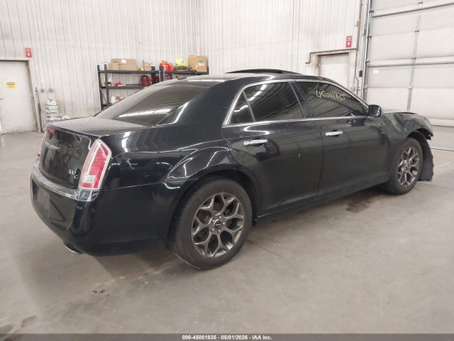 Chrysler 300c Awd