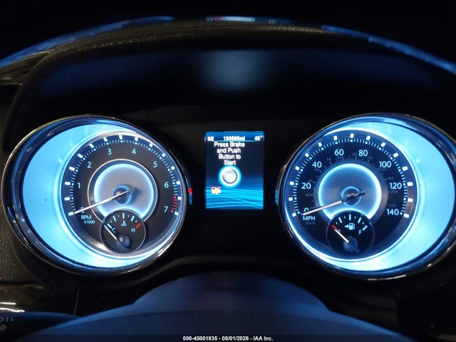 Chrysler 300c Awd