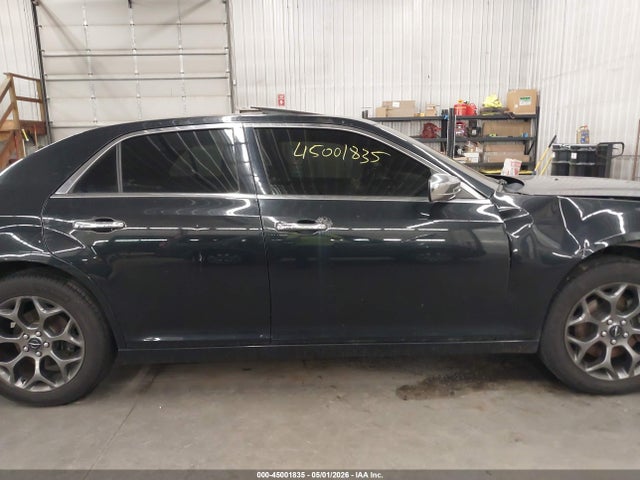 Chrysler 300c Awd