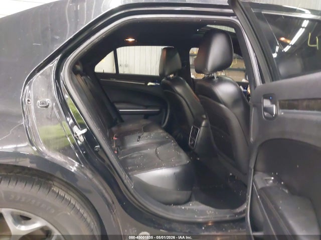 Chrysler 300c Awd