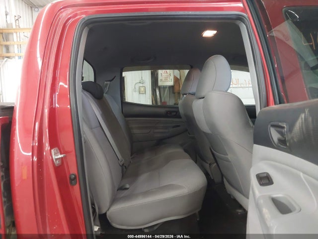 Toyota Tacoma Base V6