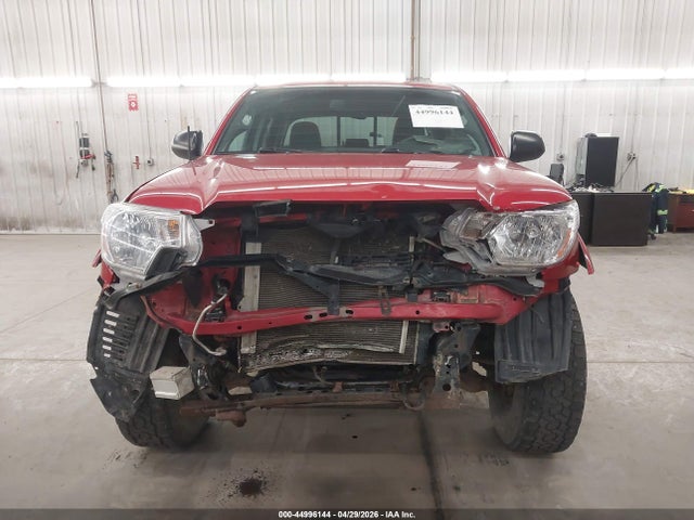 Toyota Tacoma Base V6