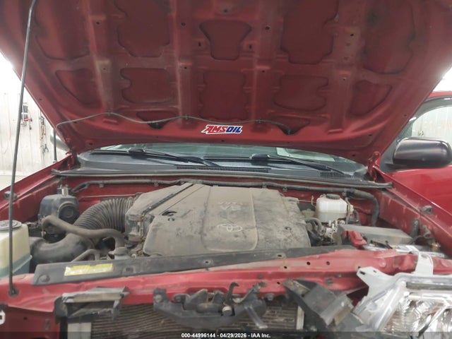 Toyota Tacoma Base V6