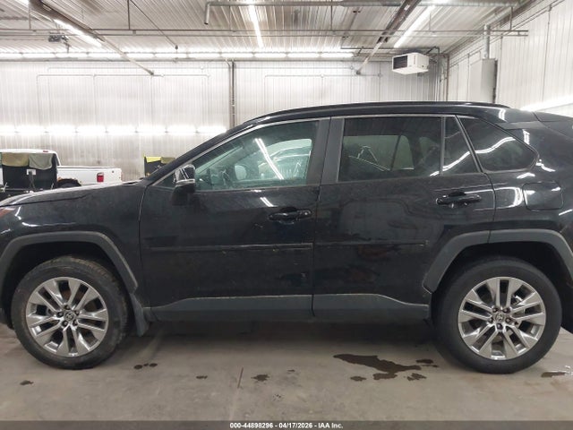 Toyota RAV4 Xle Premium
