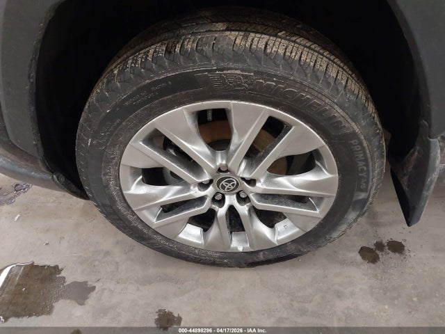 Toyota RAV4 Xle Premium
