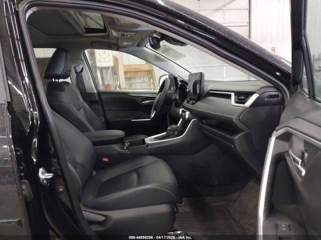 Toyota RAV4 Xle Premium